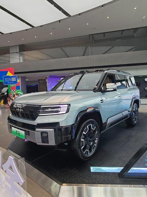 广州天河区展建隆企业管理咨询比亚迪方程豹硬派越野的爆款，英菲尼迪35周年与你共成长